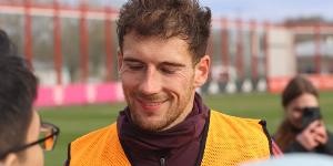 拜仁官方：格雷茨卡脚踝受伤，无缘本周出战海登海姆